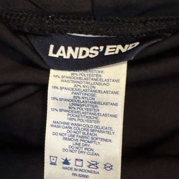 Lands' End Black and White Floral Swim Trunks - Picture 3 of 6
